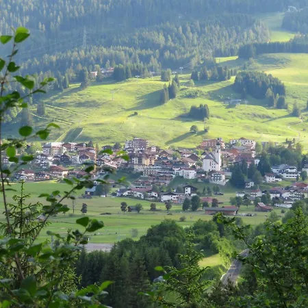 Am Sonnenfels דירה