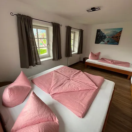 Am Sonnenfels Apartmán *